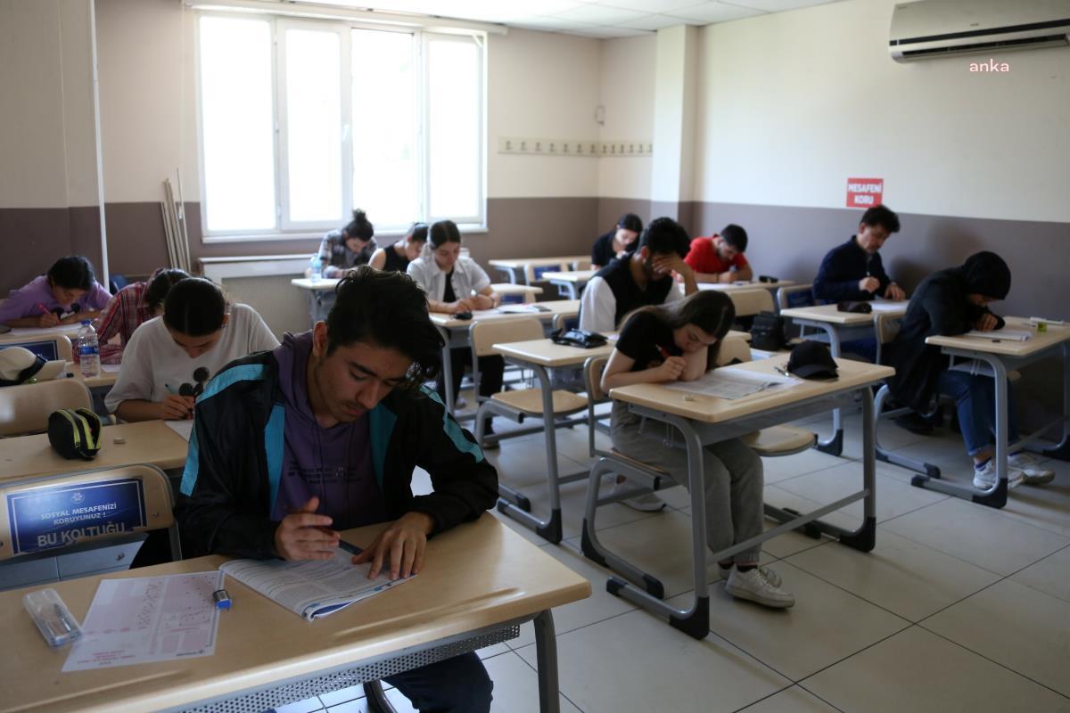 Aydın Büyükşehir Belediyesi Ücretsiz Deneme Sınavı Düzenledi