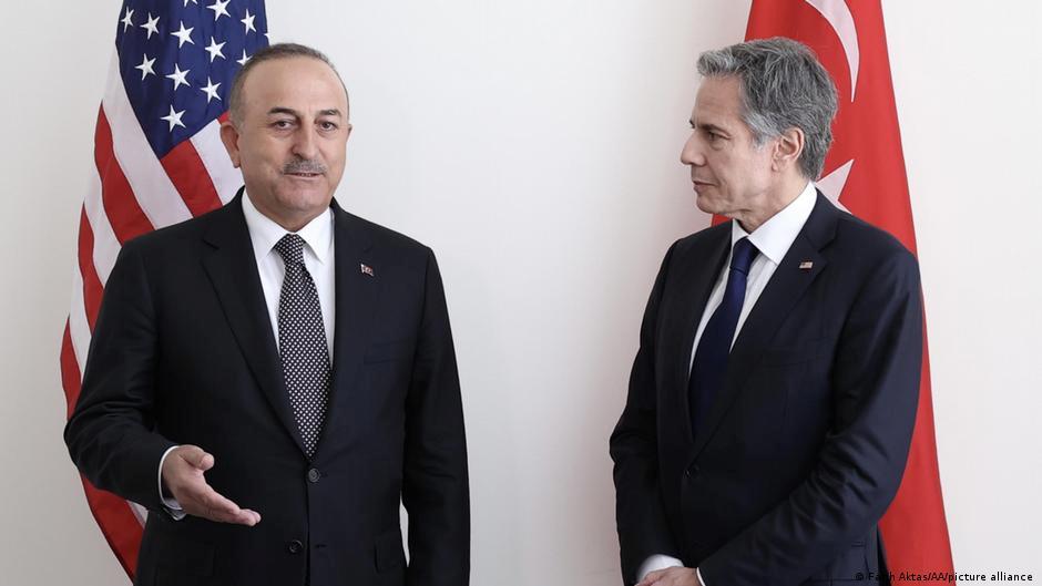 Çavuşoğlu ile Blinken Türkiye’nın vetosunu görüştü