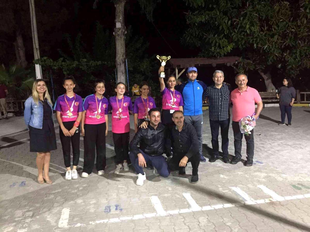 Fethiye’de 76 öğrencili ortaokul Bocce’de Türkiye Şampiyonu oldu