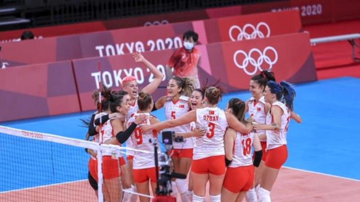 2022 Türkiye Kadın Voleybol Takımı kadrosu ve oyuncuları kimler, boyları kaç? Kadınlar Milletler Ligi 2022 Türkiye voleybol oyuncularımızın isimleri!