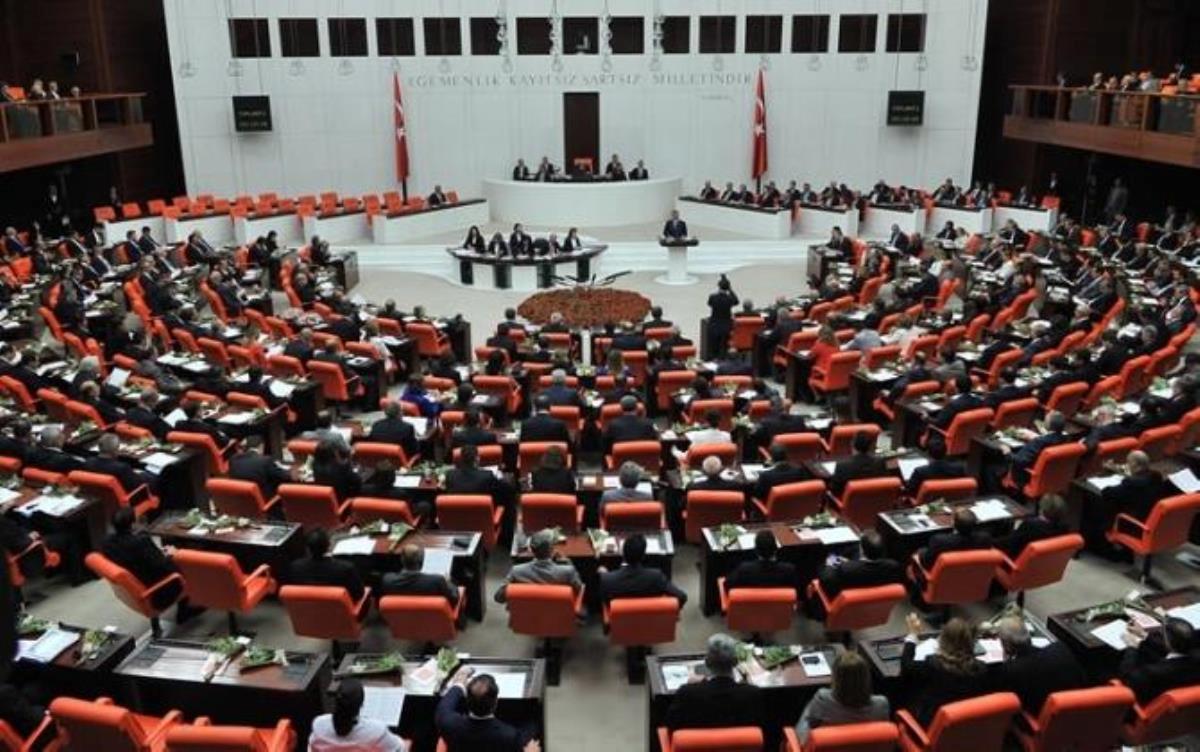 Avukatlık Kanun ve Türk Borçlar Kanunu Teklifi kabul edildi