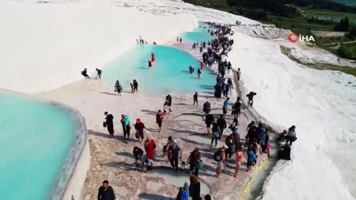 Beyaz cennet Pamukkale’ye gelen ziyaretçi sayısı 5 kat arttı