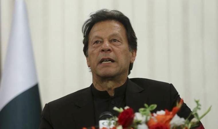 Pakistan’da İmran Han, partisinin eyalet meclislerinden istifa edeceğini açıkladı