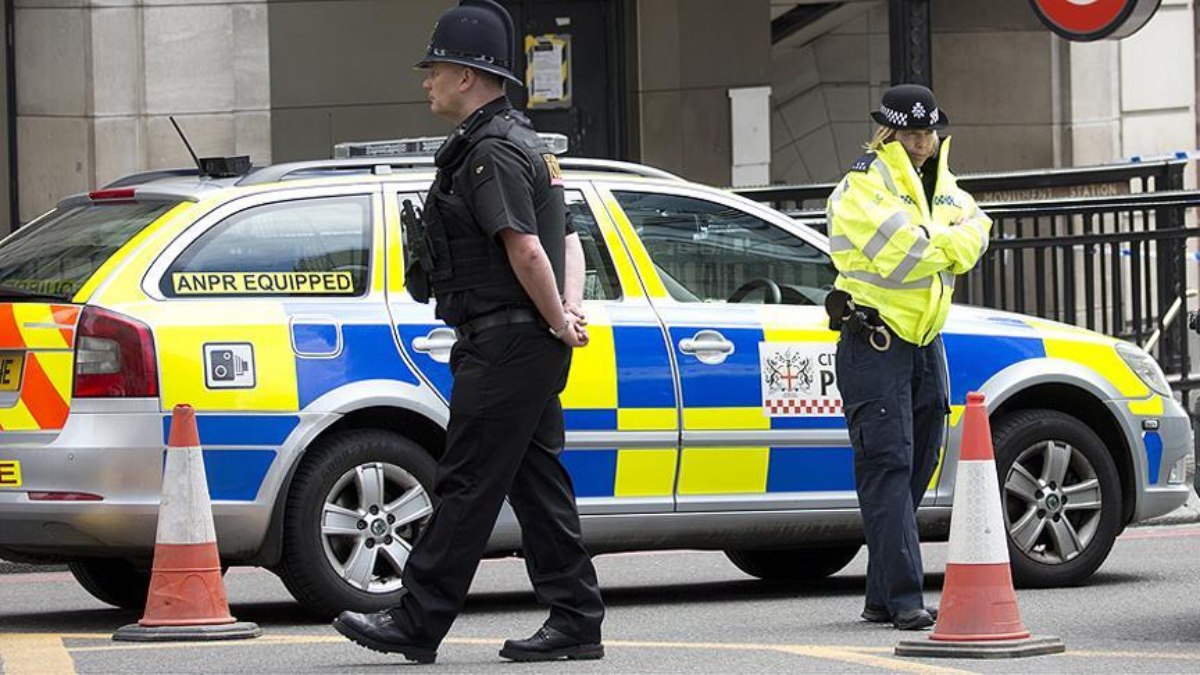 Londra’da terör örgütü PKK üyesi 6 kişi gözaltına alındı
