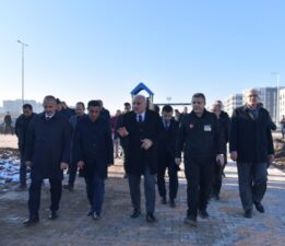 Diyarbakır’da 13 bin deprem konutu önümüzdeki yıl sonuna kadar hak sahiplerine teslim edilecek