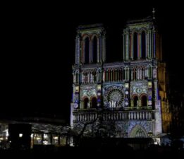 Fransızlar, Notre Dame Katedrali’ne girişlerin “ücretsiz” kalmasını istiyor