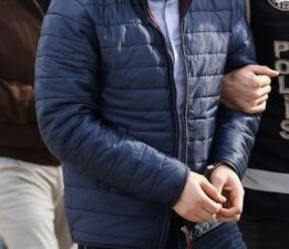İstanbul merkezli FETÖ’ye yönelik operasyonda 11 şüpheli tutuklandı