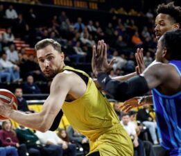 Mersin Spor’dan Türk Telekom’a 22 sayı fark!
