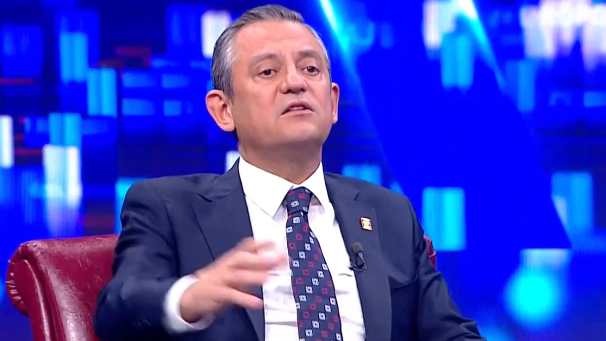Özgür Özel’den İbrahim Kalın’ın Emevi Camii’nde namaz kılmasına ilk yorum
