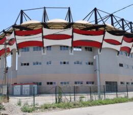 Turgutluspor yeni stadında ilk maçına çıkıyor