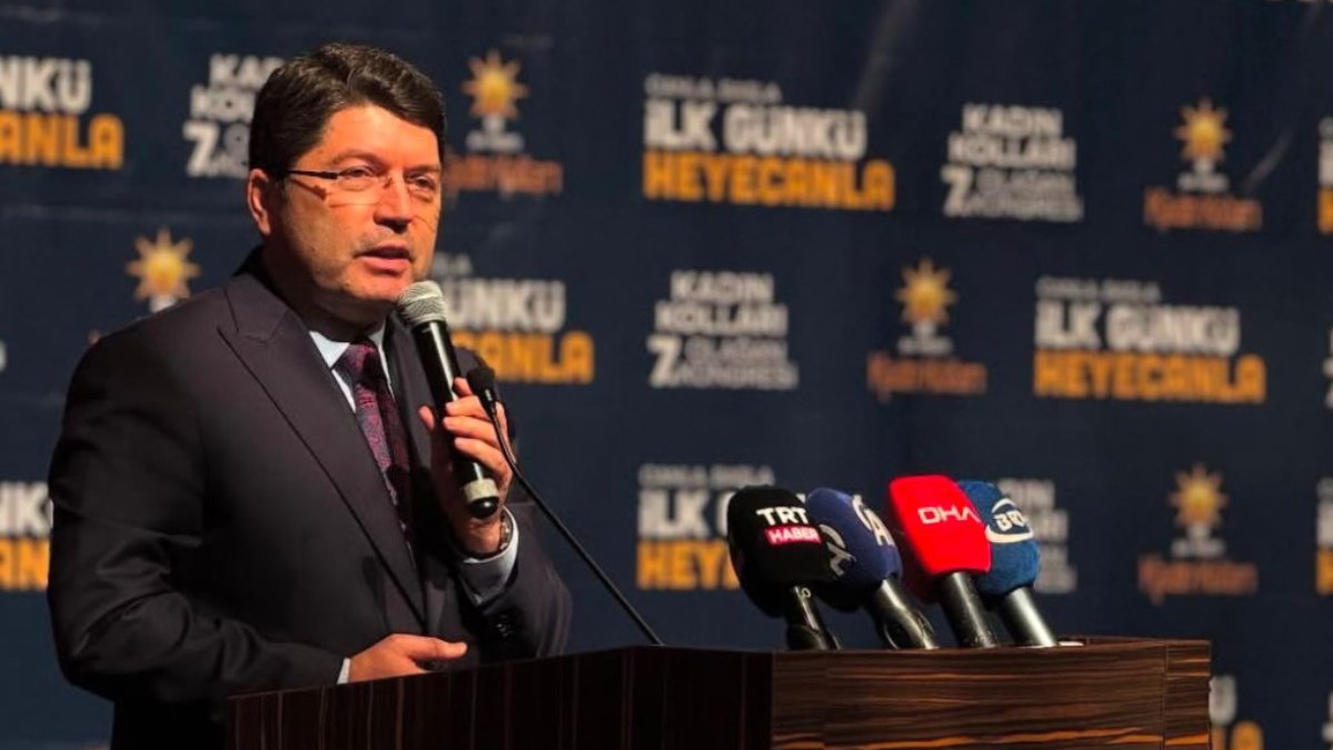 Adalet Bakanı Yılmaz Tunç: Şimdi sıra terörü, silahlarıyla beraber tarihe gömmekte