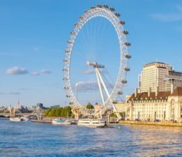 İngiltere’nin başkenti Londra en hızlı yaşlanan şehri oldu
