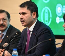 Murat Kurum’dan müsilaj uyarısı: Polemiklerle Marmara Denizi’ni kurtaramayız