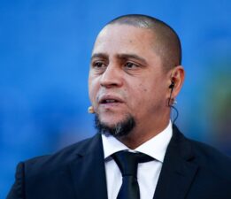 Roberto Carlos, Real Madrid tesislerinde kalmaya başladı