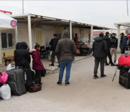 Suriyeli Zekeriya Mansur, izinli çıkış giriş kararı memnuniyetini dile getirdi